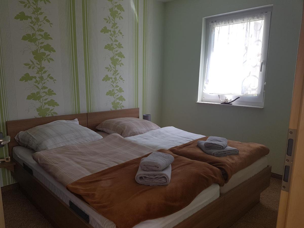 Ferienwohnung Mit Bauernhofflair Löbau Esterno foto